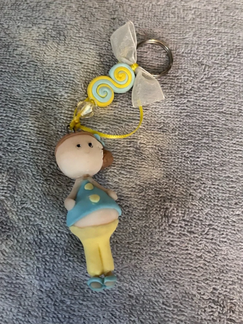 Blue & yellow keychain with a cute figurine and spiral beads #kawaii #cute